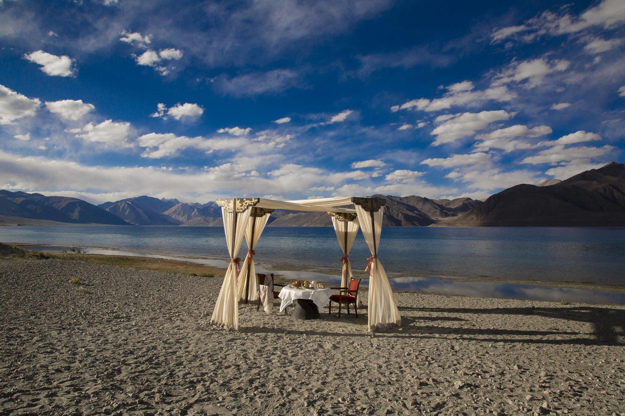 The Grand Dragon Ladakh Hotell Leh Eksteriør bilde